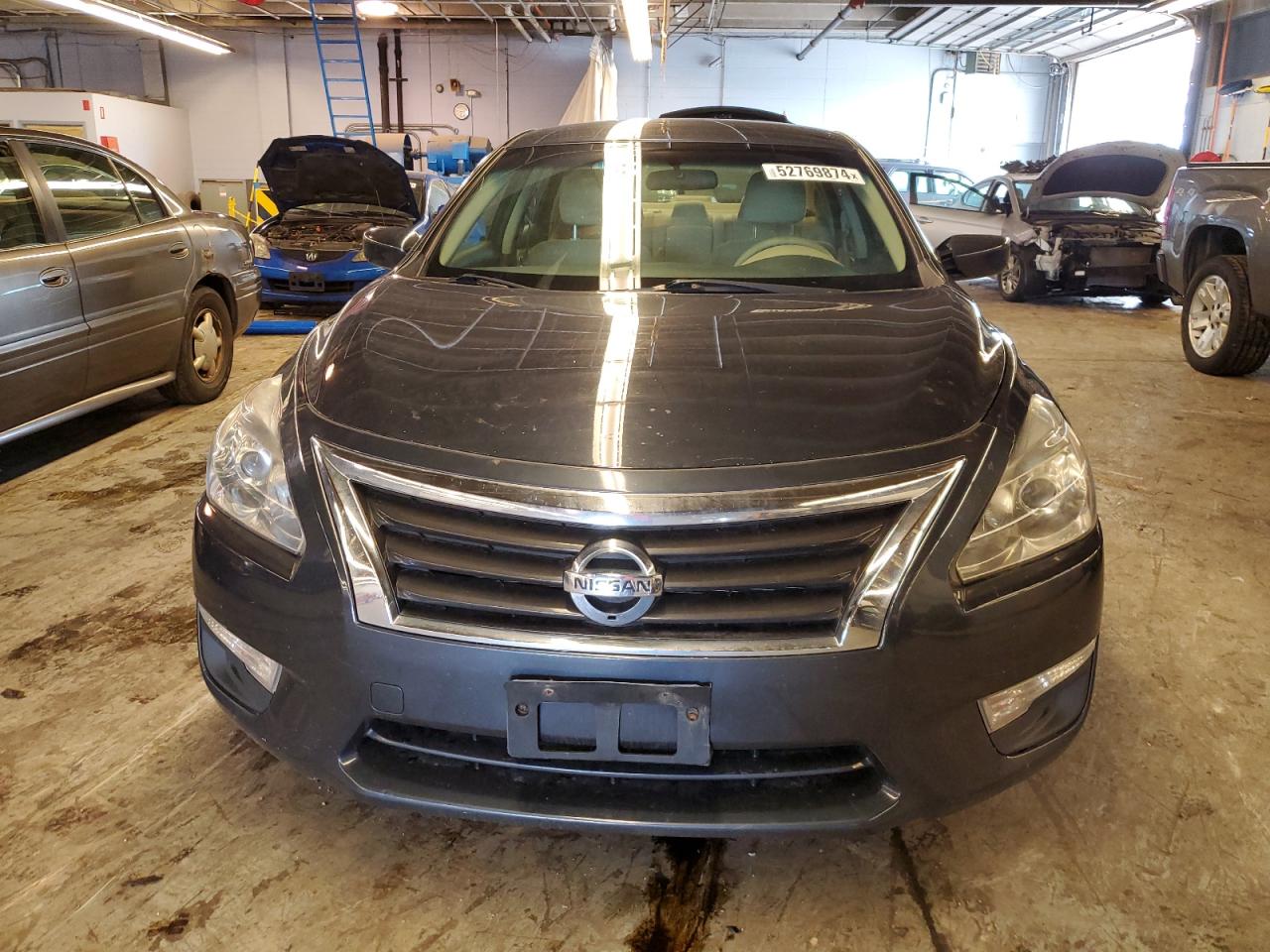 2015 Nissan Altima 2.5 vin: 1N4AL3AP1FN362896
