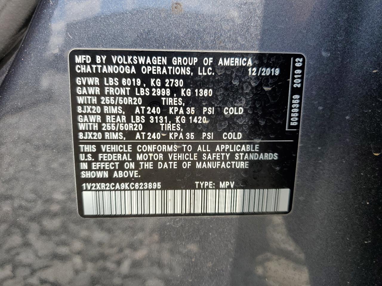 1V2XR2CA9KC623895 2019 Volkswagen Atlas Se