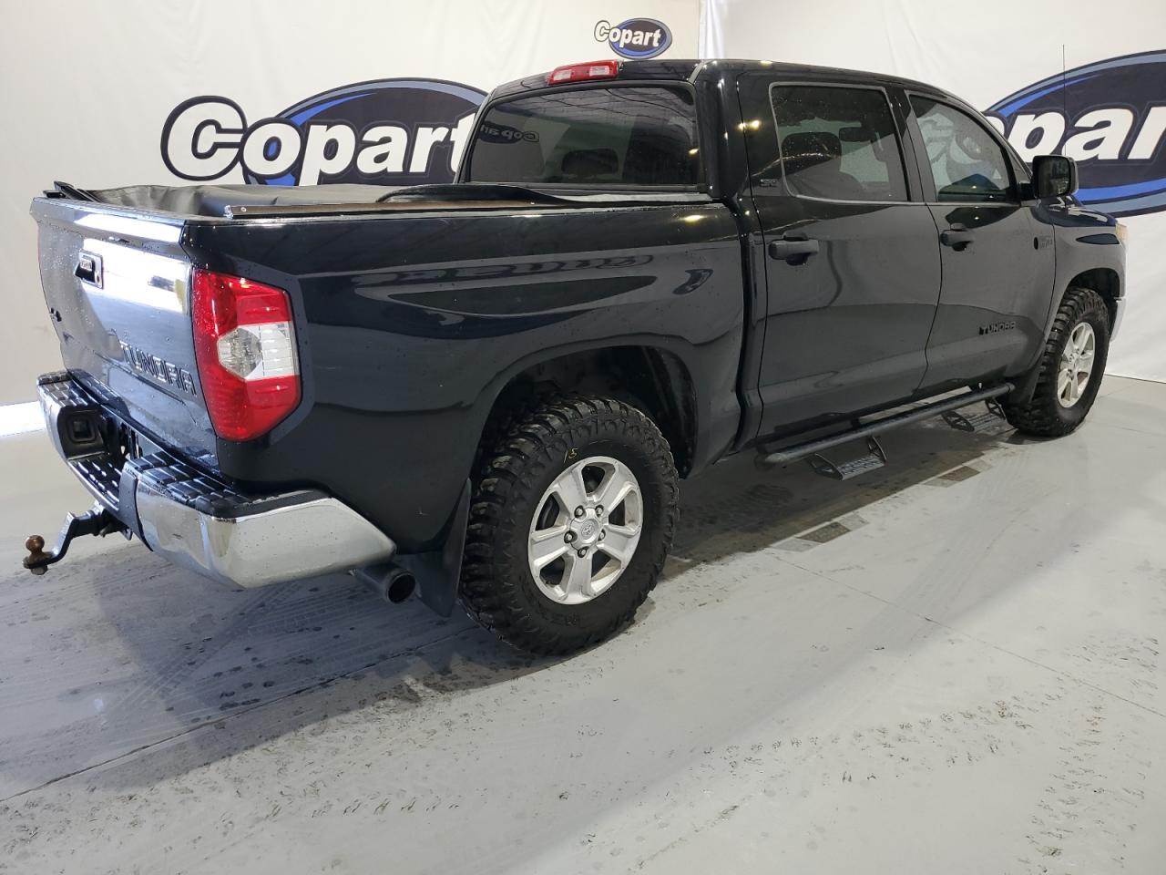 5TFDY5F18KX840111 2019 Toyota Tundra Crewmax Sr5