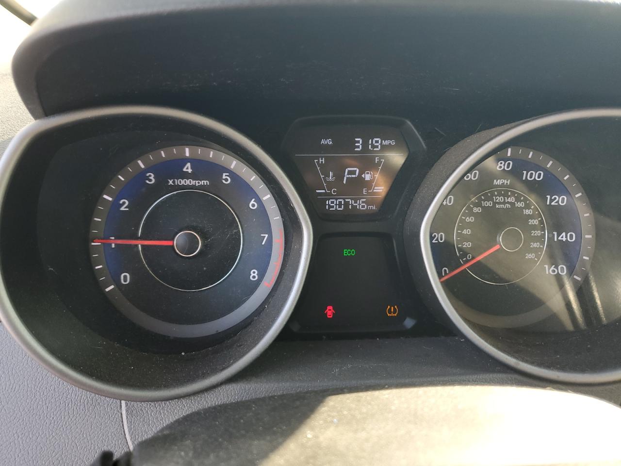 KMHDH4AE7EU173697 2014 Hyundai Elantra Se