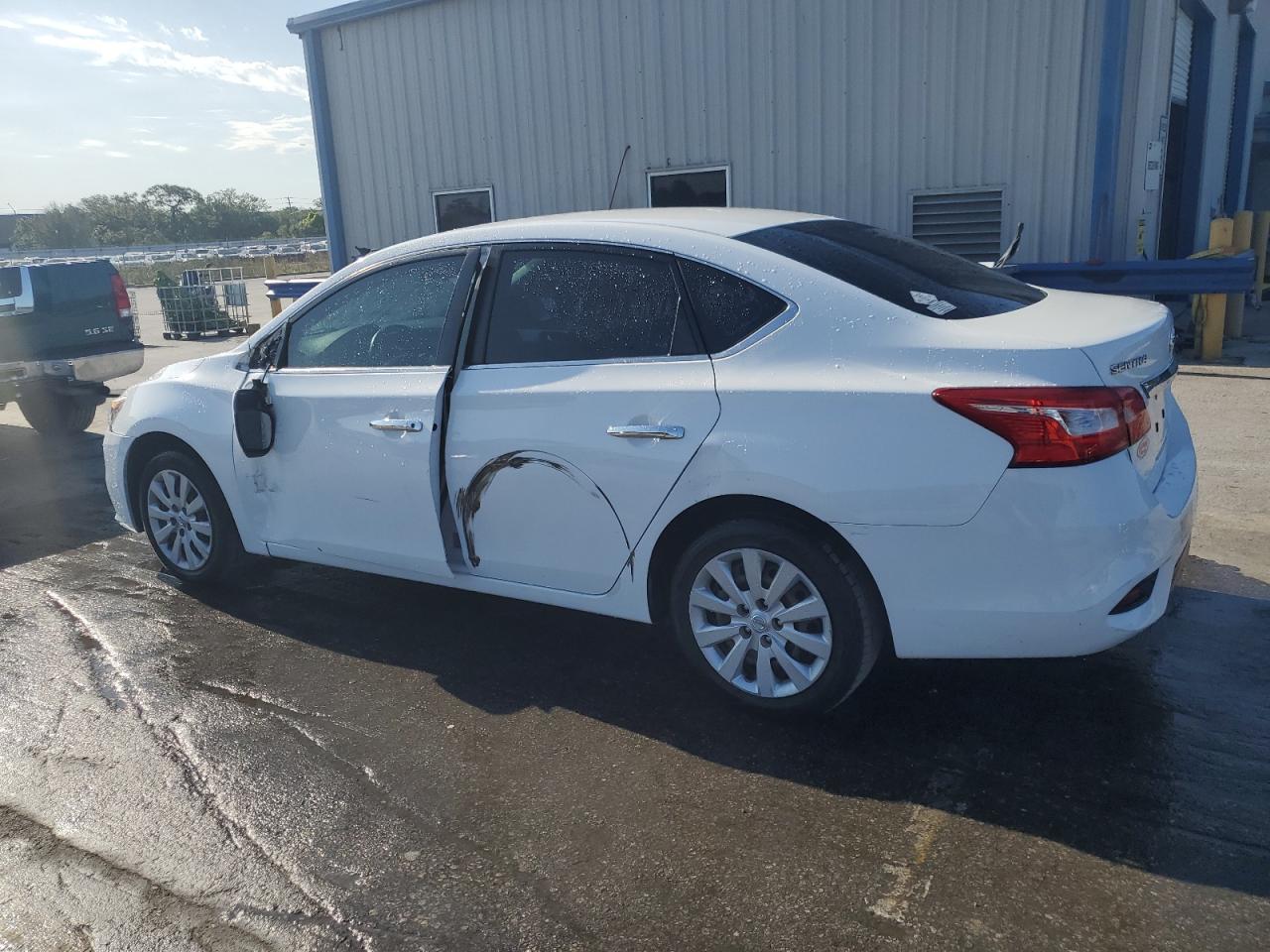 3N1AB7AP4HY407195 2017 Nissan Sentra S