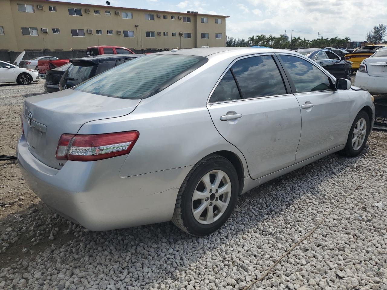 4T1BF3EK4BU133581 2011 Toyota Camry Base