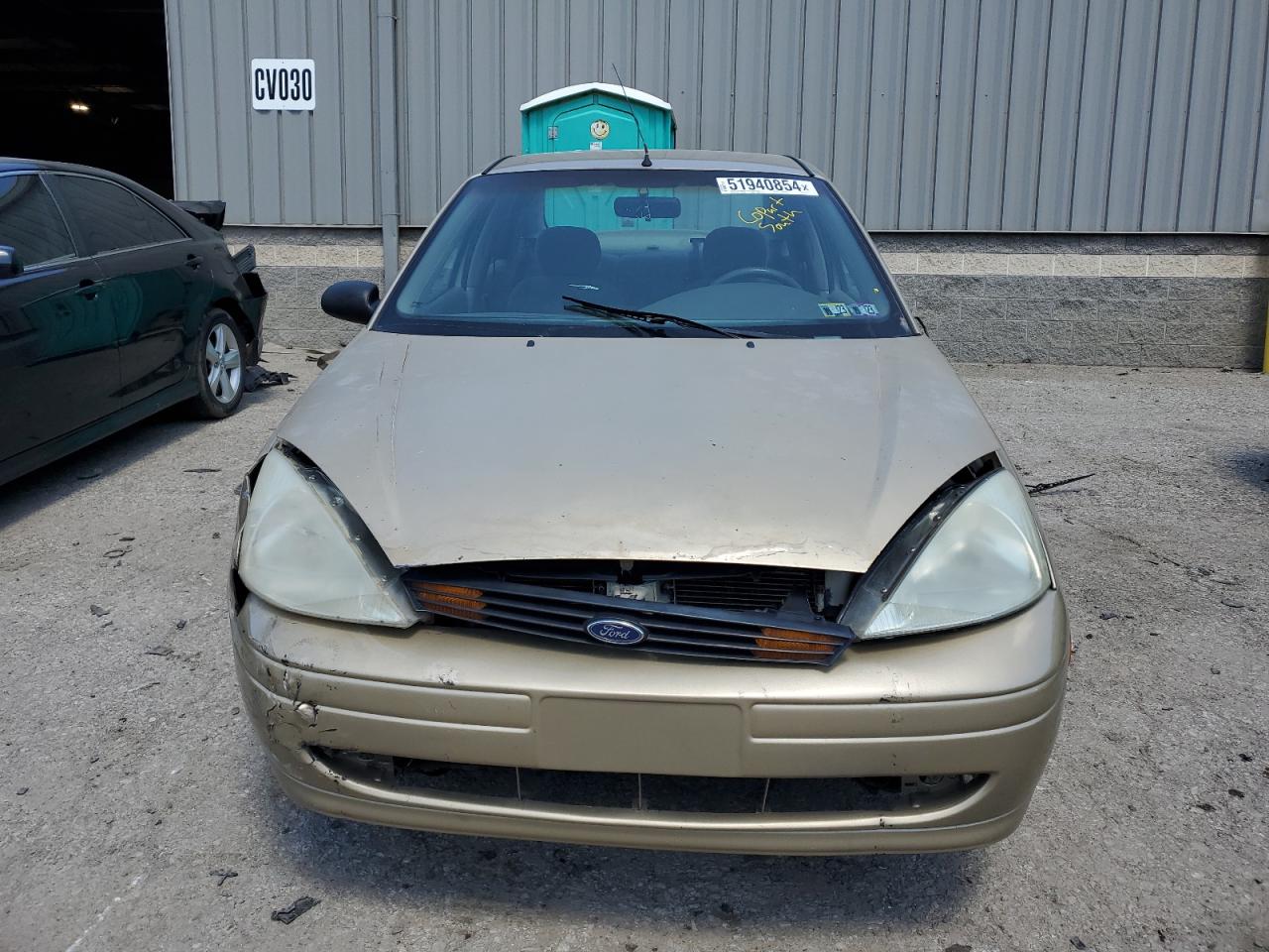 1FAHP34PX2W129313 2002 Ford Focus Se