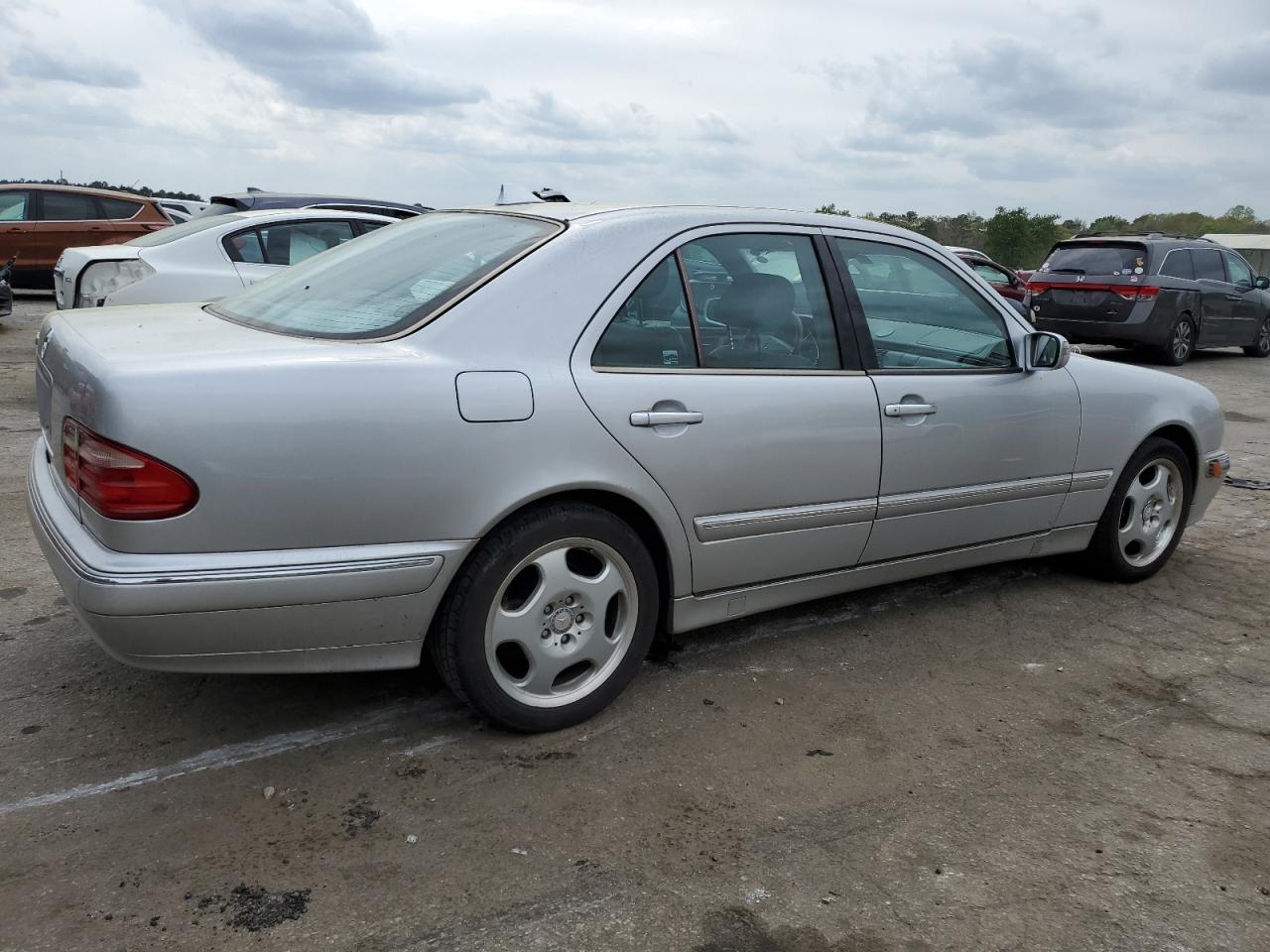 WDBJF70J01X055639 2001 Mercedes-Benz E 430