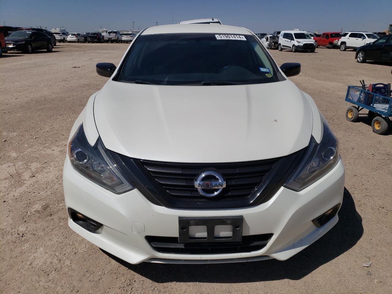 2018 Nissan Altima 2.5 vin: 1N4AL3AP8JC264839