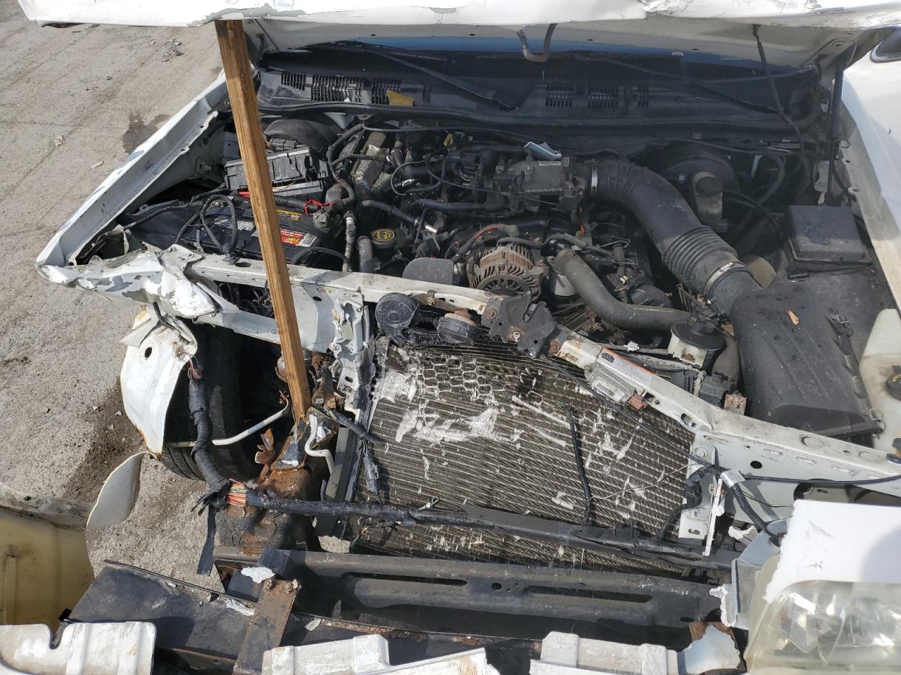 2FAHP71W44X154833 2004 Ford Crown Victoria Police Interceptor