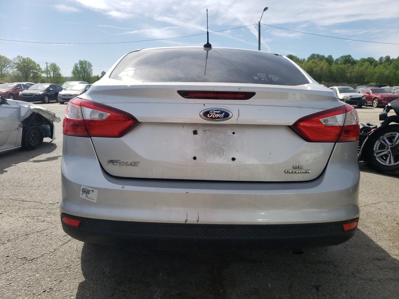 2013 Ford Focus Se vin: 1FADP3F20DL308299