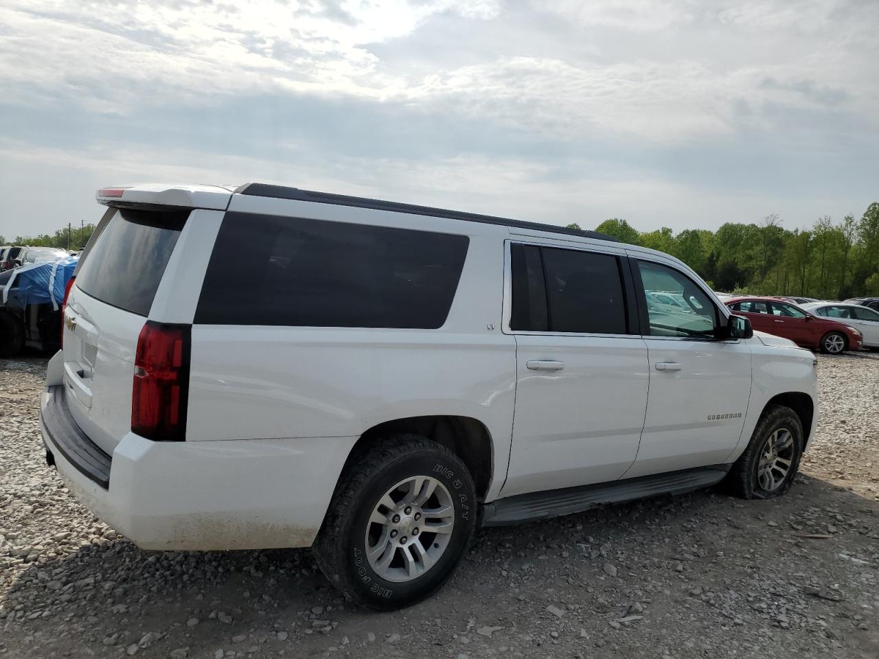 1GNSCJKC8FR274684 2015 Chevrolet Suburban C1500 Lt