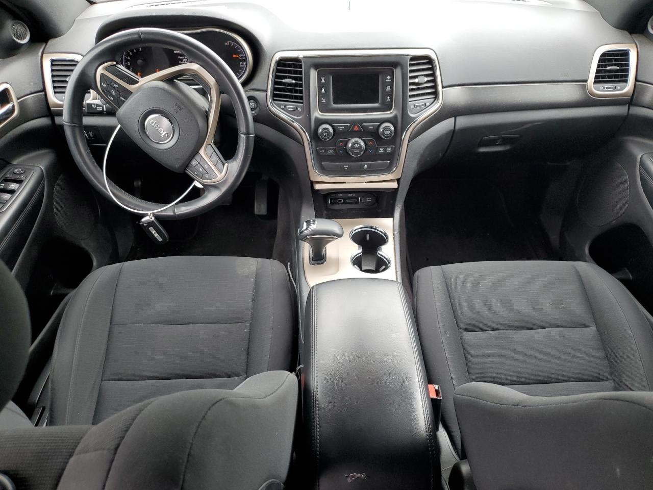 1C4RJFAG8FC215216 2015 Jeep Grand Cherokee Laredo