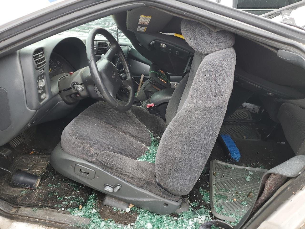 1GKDT13W7Y2145796 2000 GMC Jimmy / Envoy