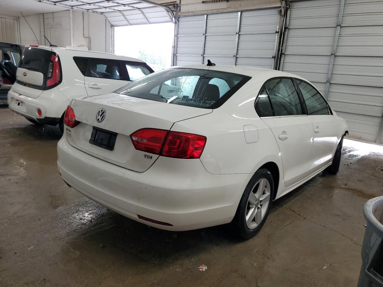 2013 Volkswagen Jetta Tdi vin: 3VWLL7AJ3DM297818