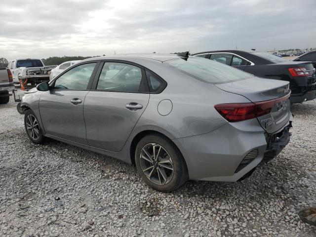 3KPF24AD1NE472929 2022 KIA FORTE - Image 2