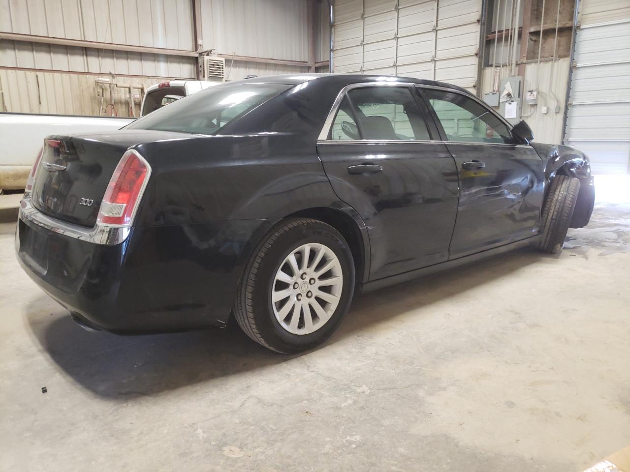 2C3CCAAG3EH163206 2014 Chrysler 300