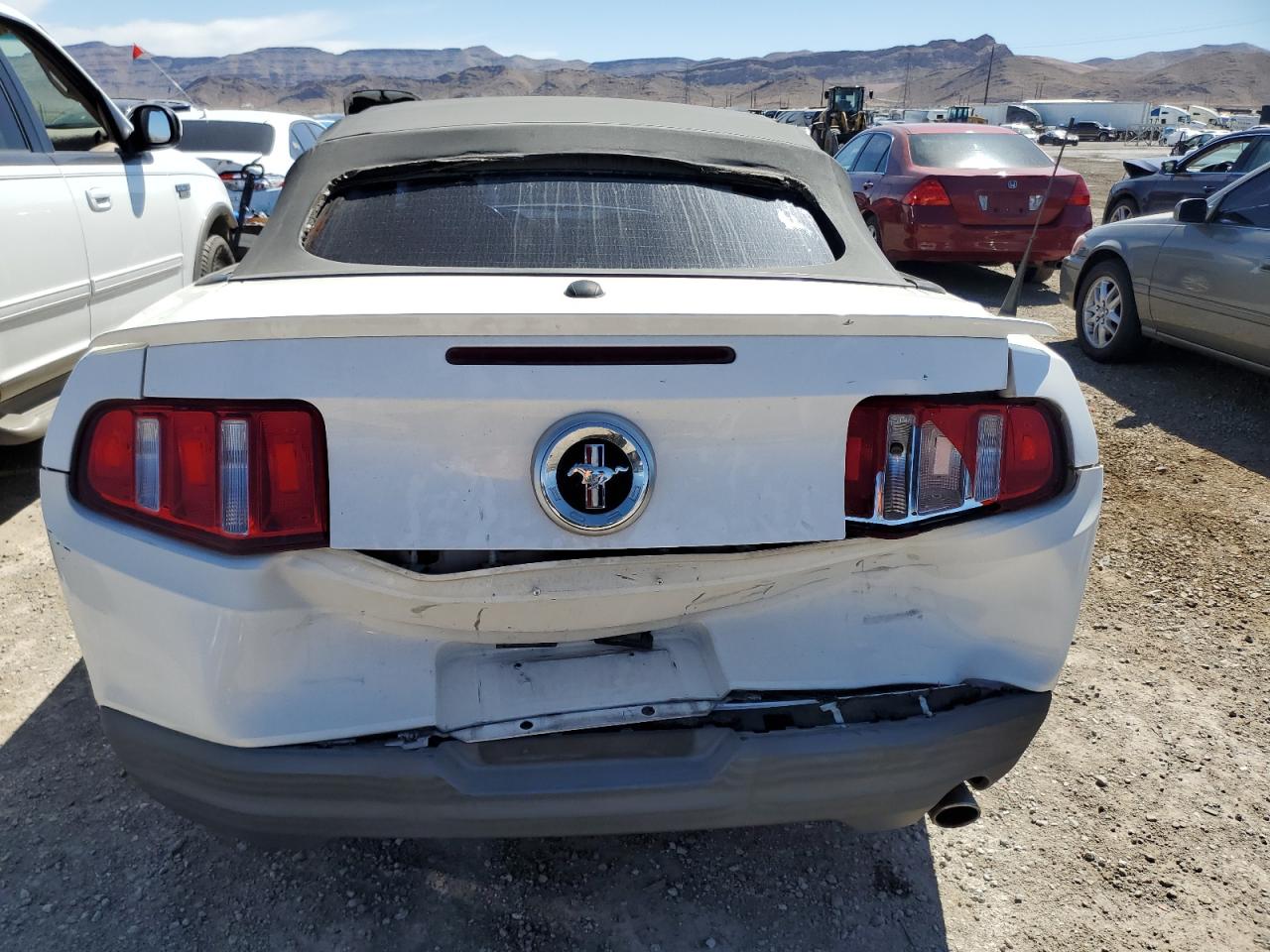 1ZVBP8EN5A5154308 2010 Ford Mustang