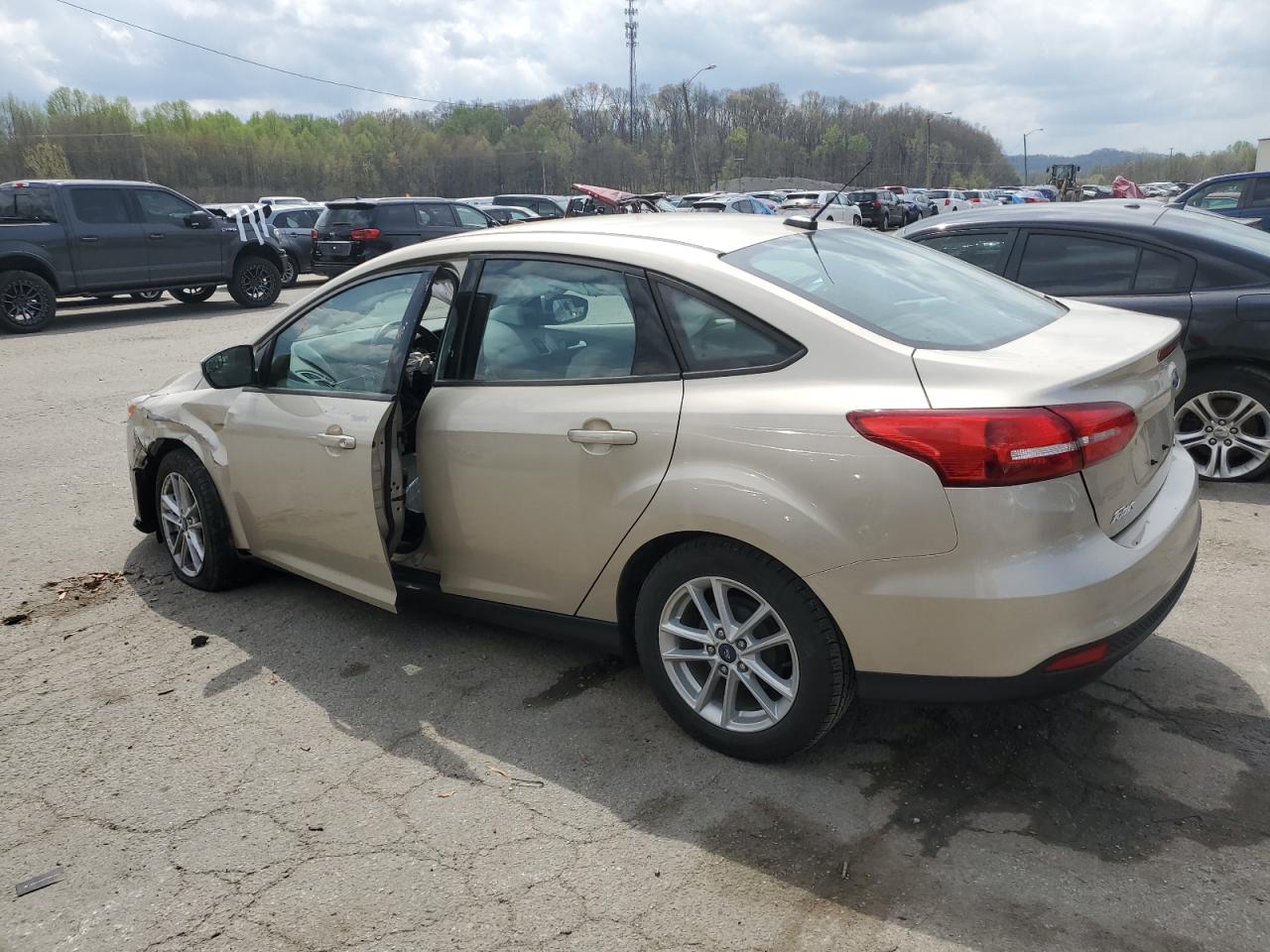 1FADP3F20HL289906 2017 Ford Focus Se