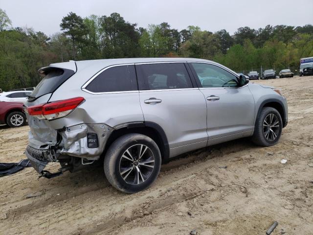 2018 Toyota Highlander Le VIN: 5TDBZRFH5JS495388 Lot: 51424594