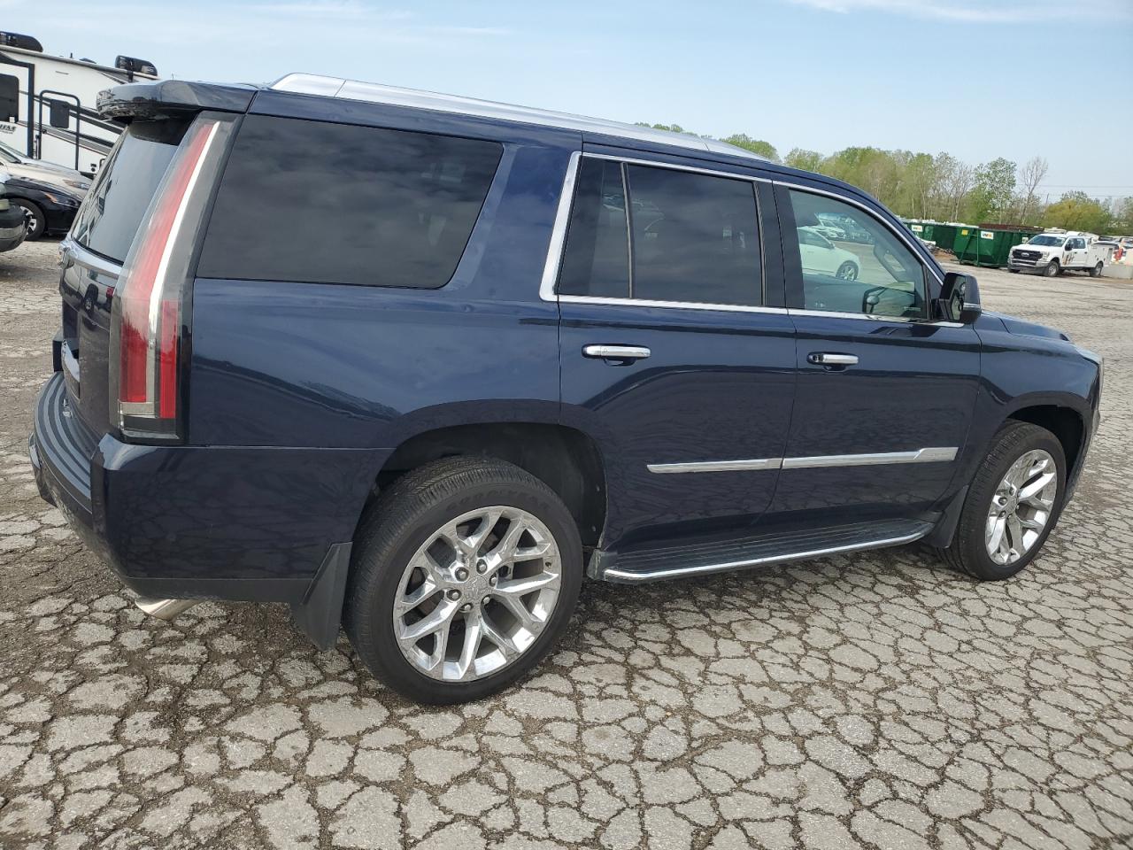 1GYS4BKJ4HR260580 2017 Cadillac Escalade Luxury