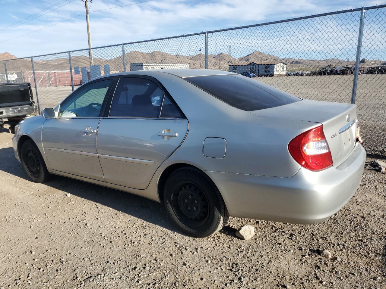 Lot #2479868958 2004 TOYOTA CAMRY LE