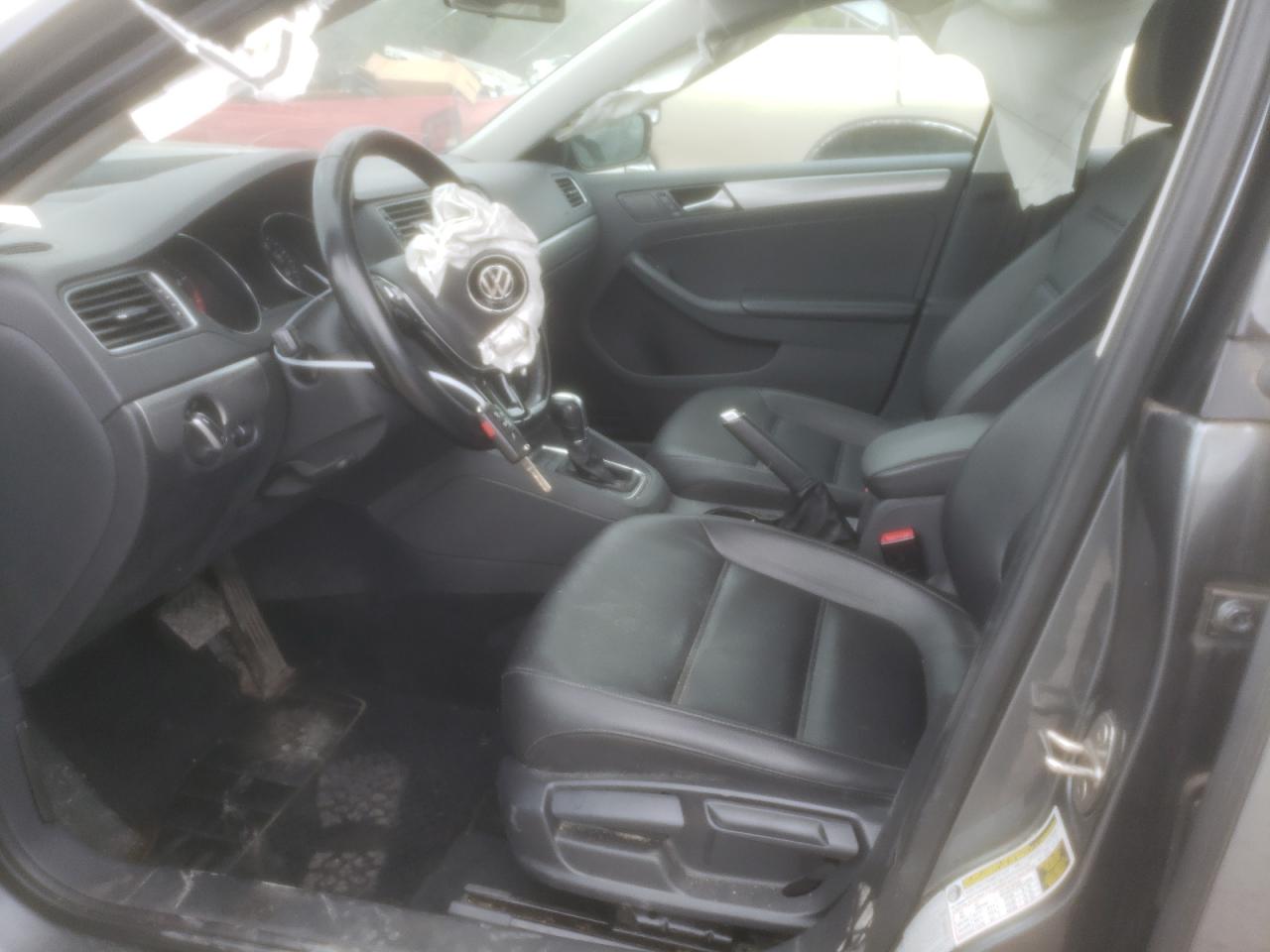 3VWDB7AJ4HM306796 2017 Volkswagen Jetta Se