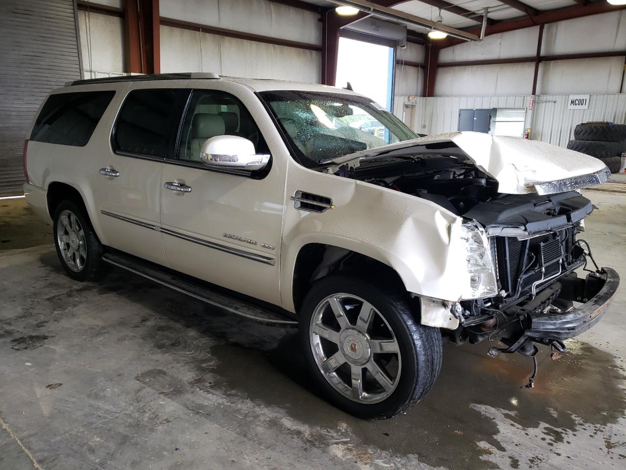 1GYS4HEF6BR329092 2011 Cadillac Escalade Esv Luxury