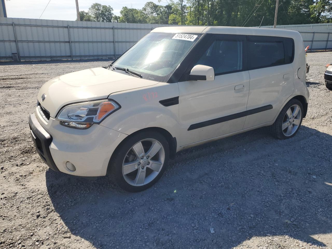 KNDJT2A27A7038132 2010 Kia Soul +