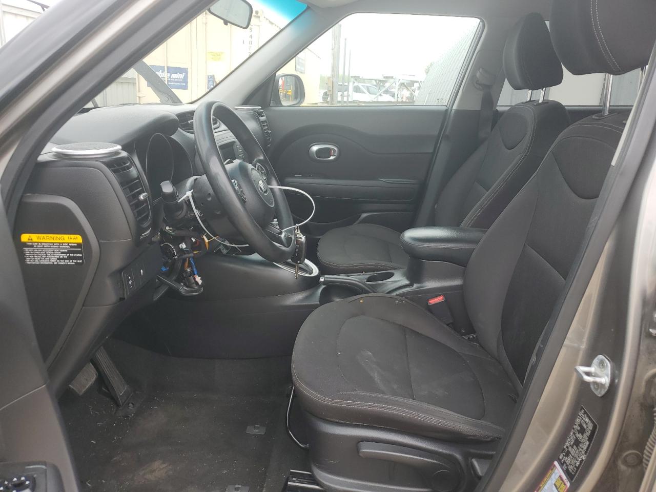 KNDJN2A27G7289588 2016 Kia Soul