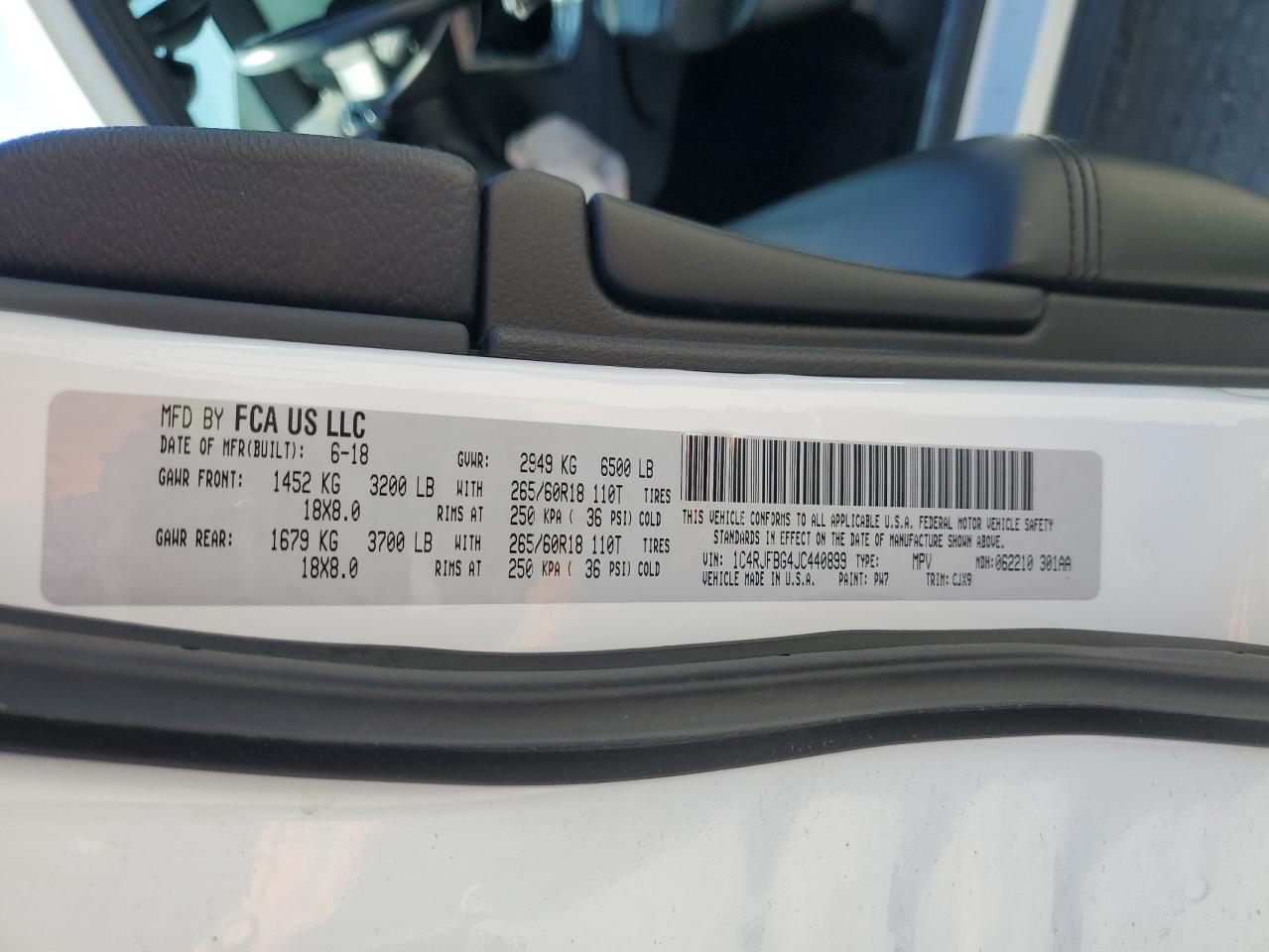 1C4RJFBG4JC440899 2018 Jeep Grand Cherokee Limited