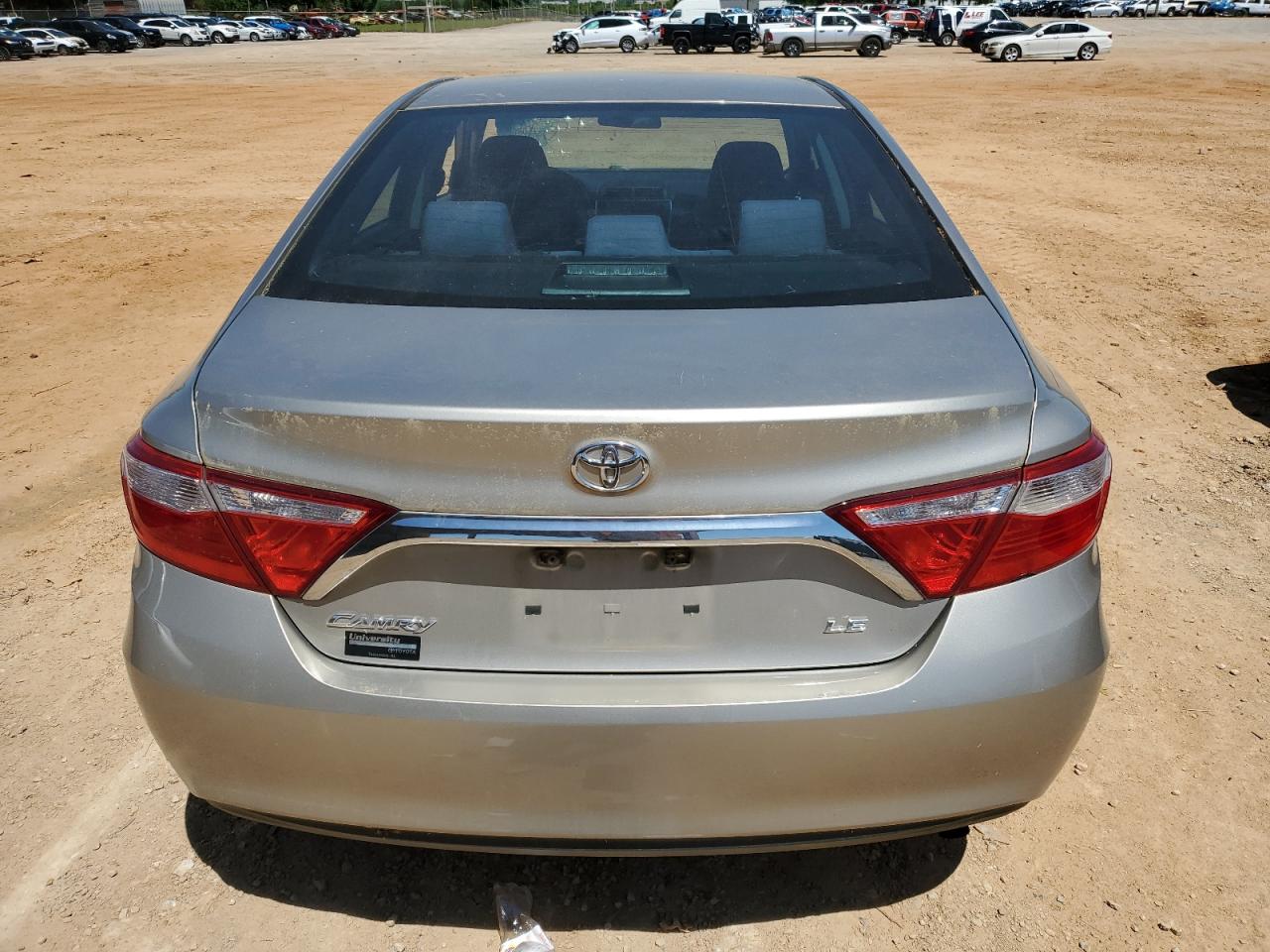 4T1BF1FKXHU426364 2017 Toyota Camry Le