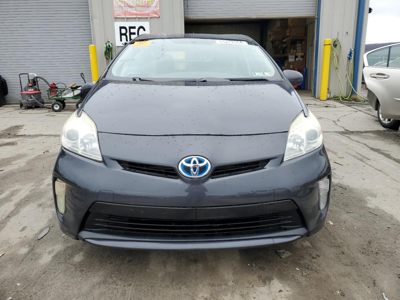 JTDKN3DU4C5470421 2012 Toyota Prius