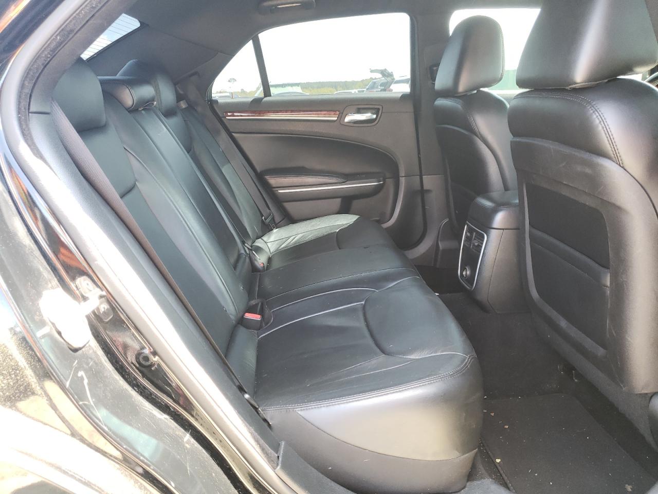 2C3CCAAG0EH175541 2014 Chrysler 300