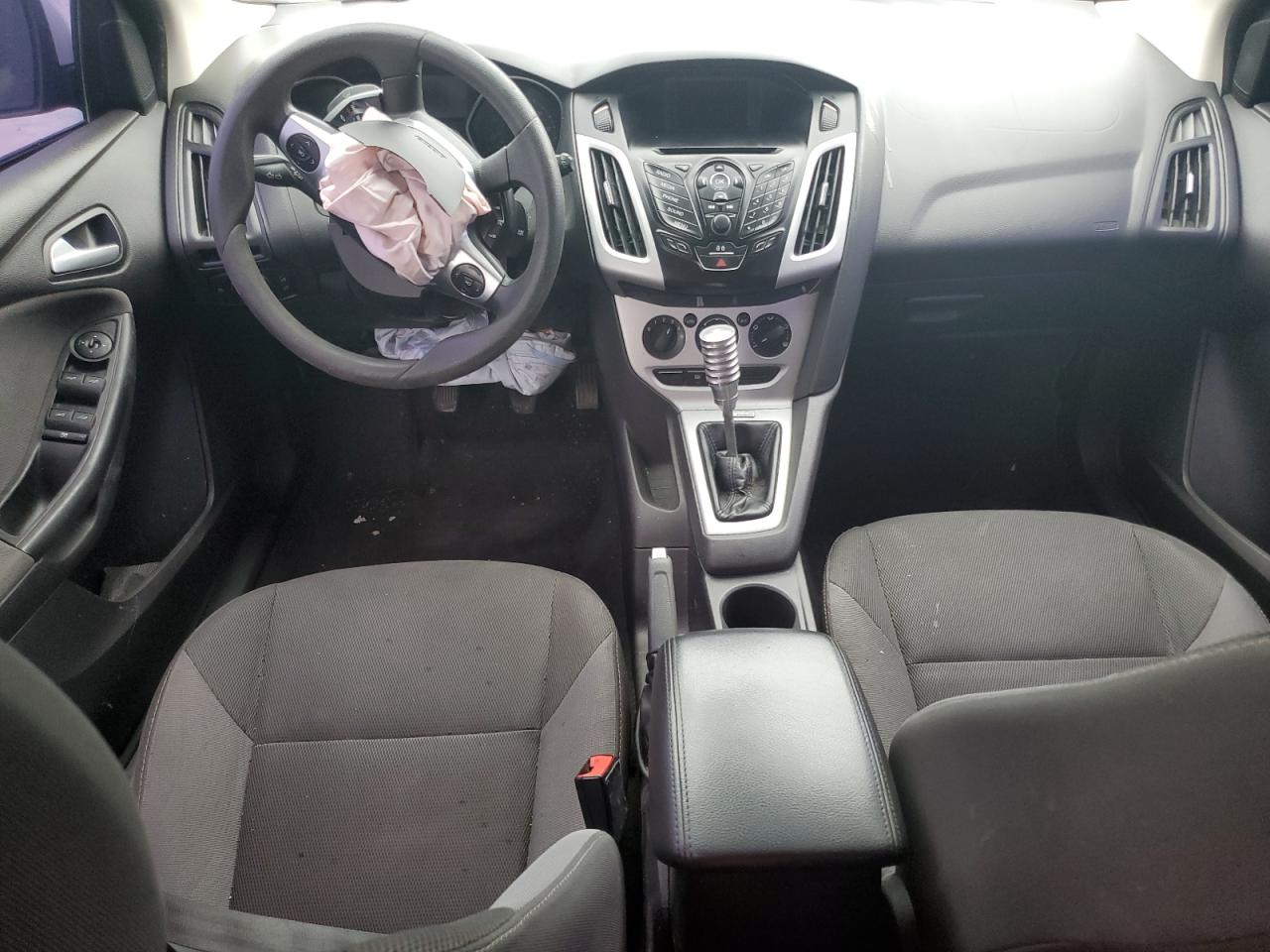 1FADP3K27DL370692 2013 Ford Focus Se