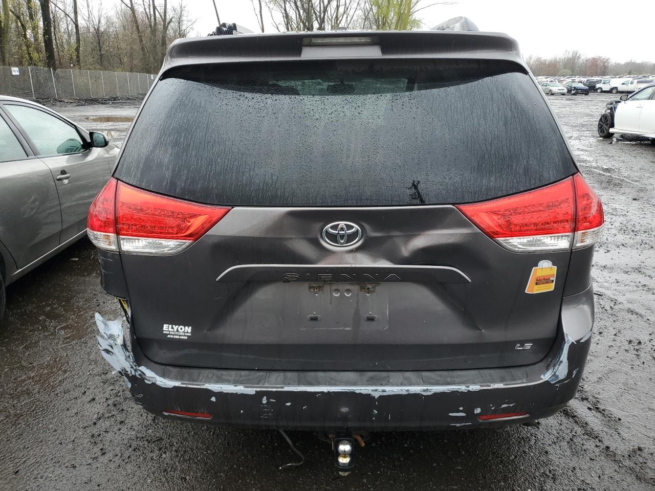 5TDKK3DC7ES433828 2014 Toyota Sienna Le