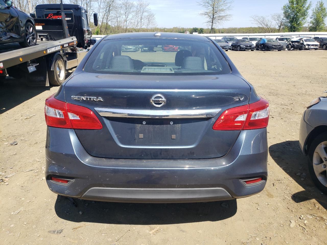 2017 Nissan Sentra S vin: 3N1AB7AP3HY292976