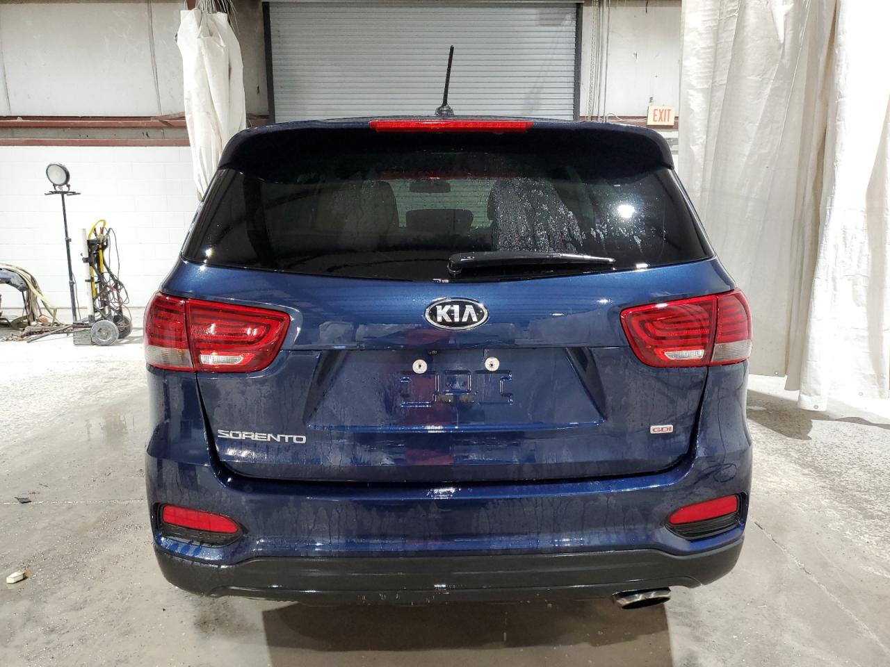 2019 Kia Sorento L vin: 5XYPGDA35KG546297