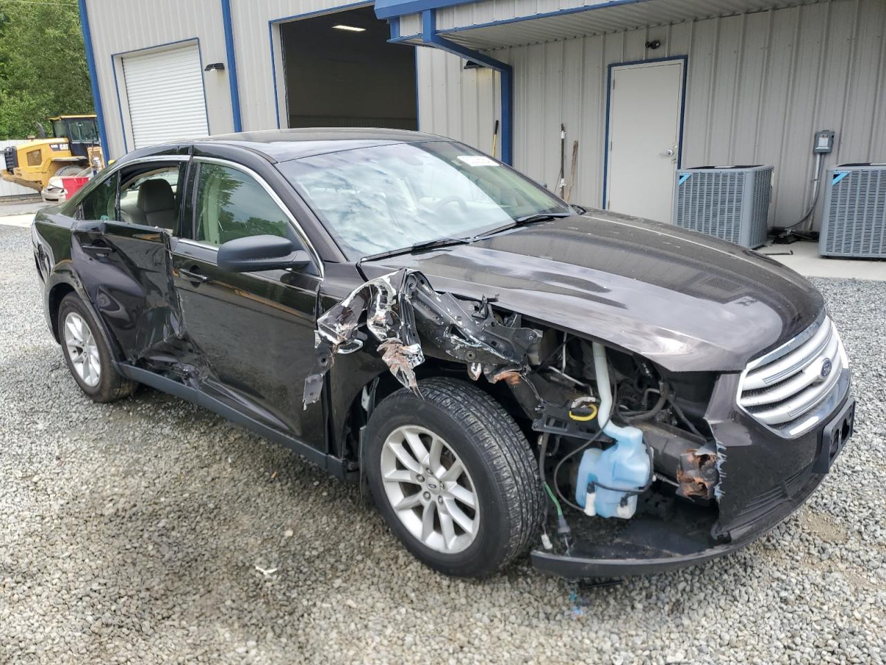 1FAHP2D83DG101482 2013 Ford Taurus Se