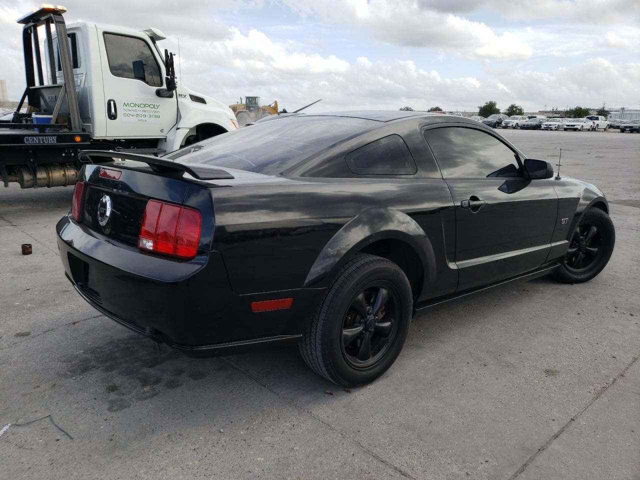 1ZVFT82H455193683 2005 Ford Mustang Gt