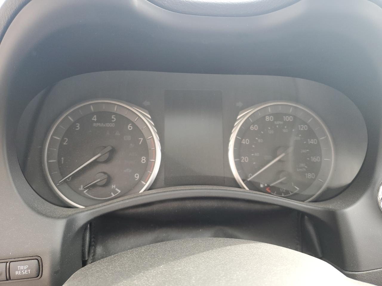 JN1EV7BR9NM340827 2022 Infiniti Q50 Luxe