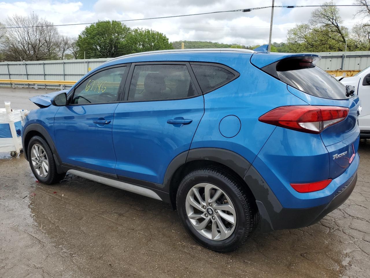 KM8J33A45JU785538 2018 Hyundai Tucson Sel