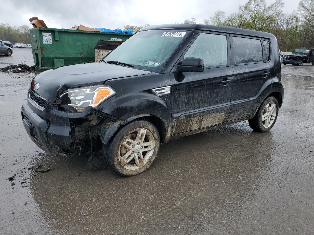 KNDJT2A24B7282046 2011 Kia Soul +