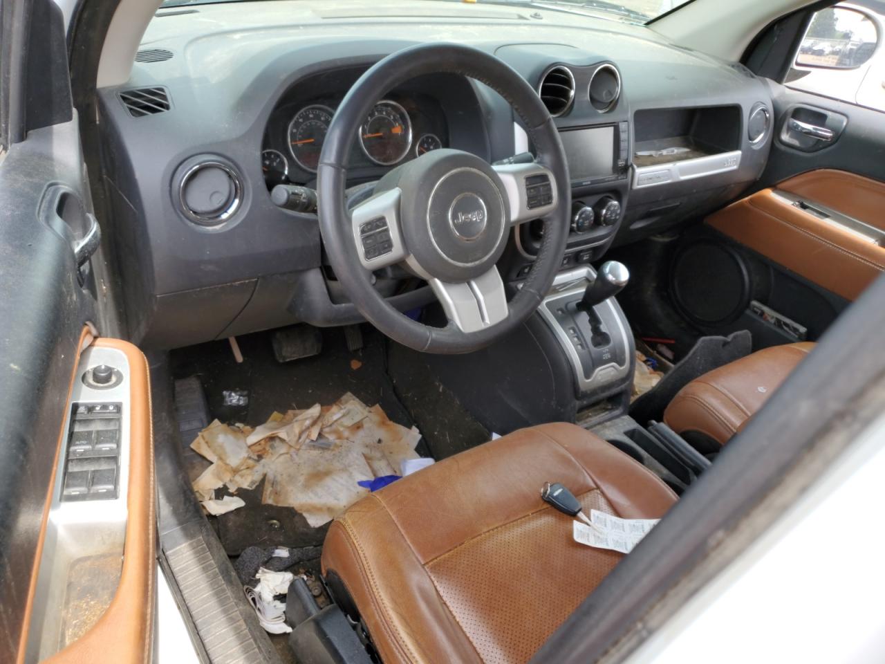 1C4NJCEB9HD166472 2017 Jeep Compass Latitude