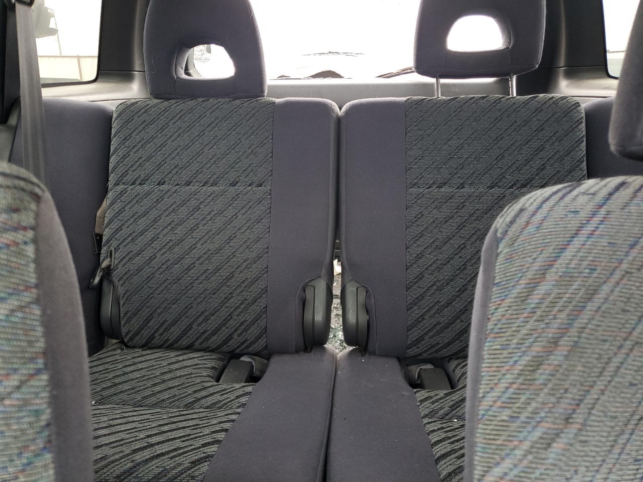 JT3GP10V1W0027815 1998 Toyota Rav4