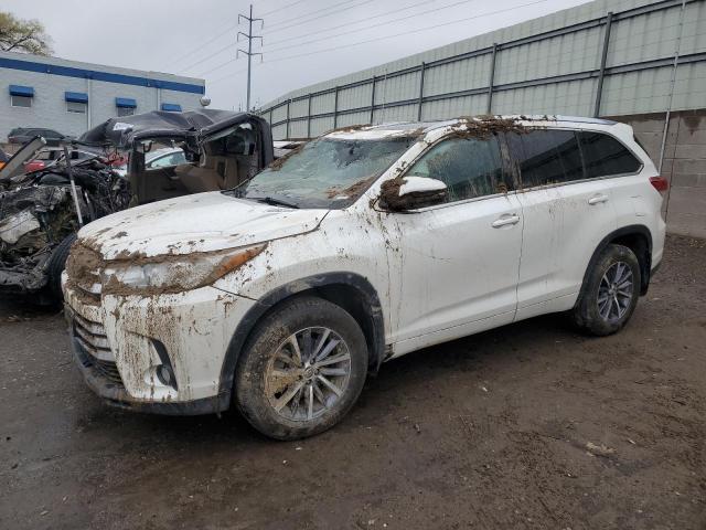 2018 Toyota Highlander Se VIN: 5TDJZRFH1JS816998 Lot: 48563194