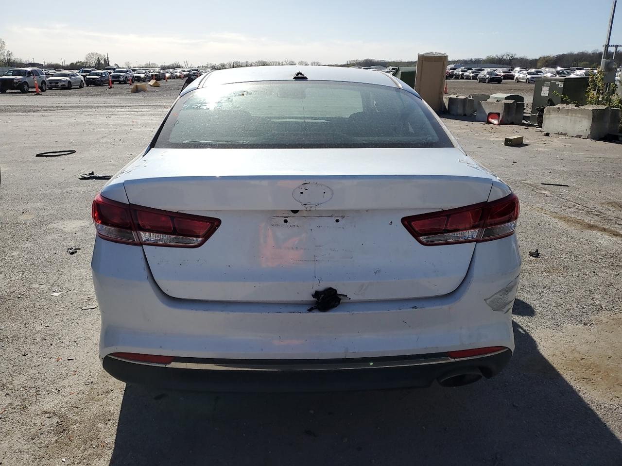 5XXGT4L31GG062339 2016 Kia Optima Lx