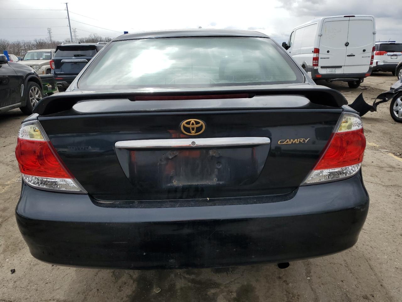 4T1BE30KX5U409275 2005 Toyota Camry Le