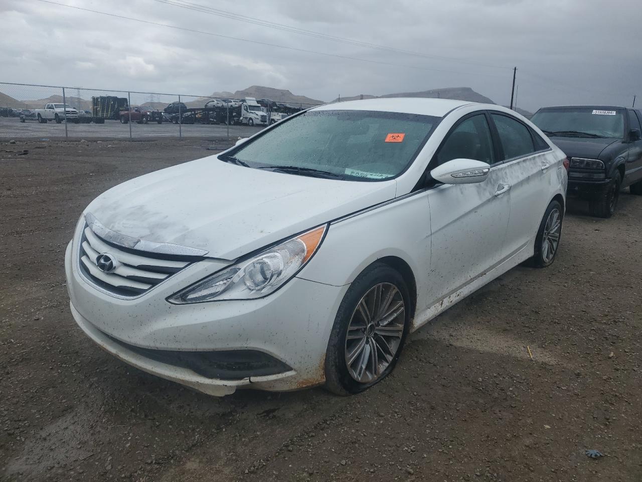 5NPEB4AC2EH921517 2014 Hyundai Sonata Gls