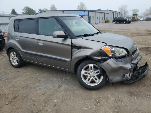 2010 Kia Soul + VIN: KNDJT2A27A7135914 Lot: 51520284