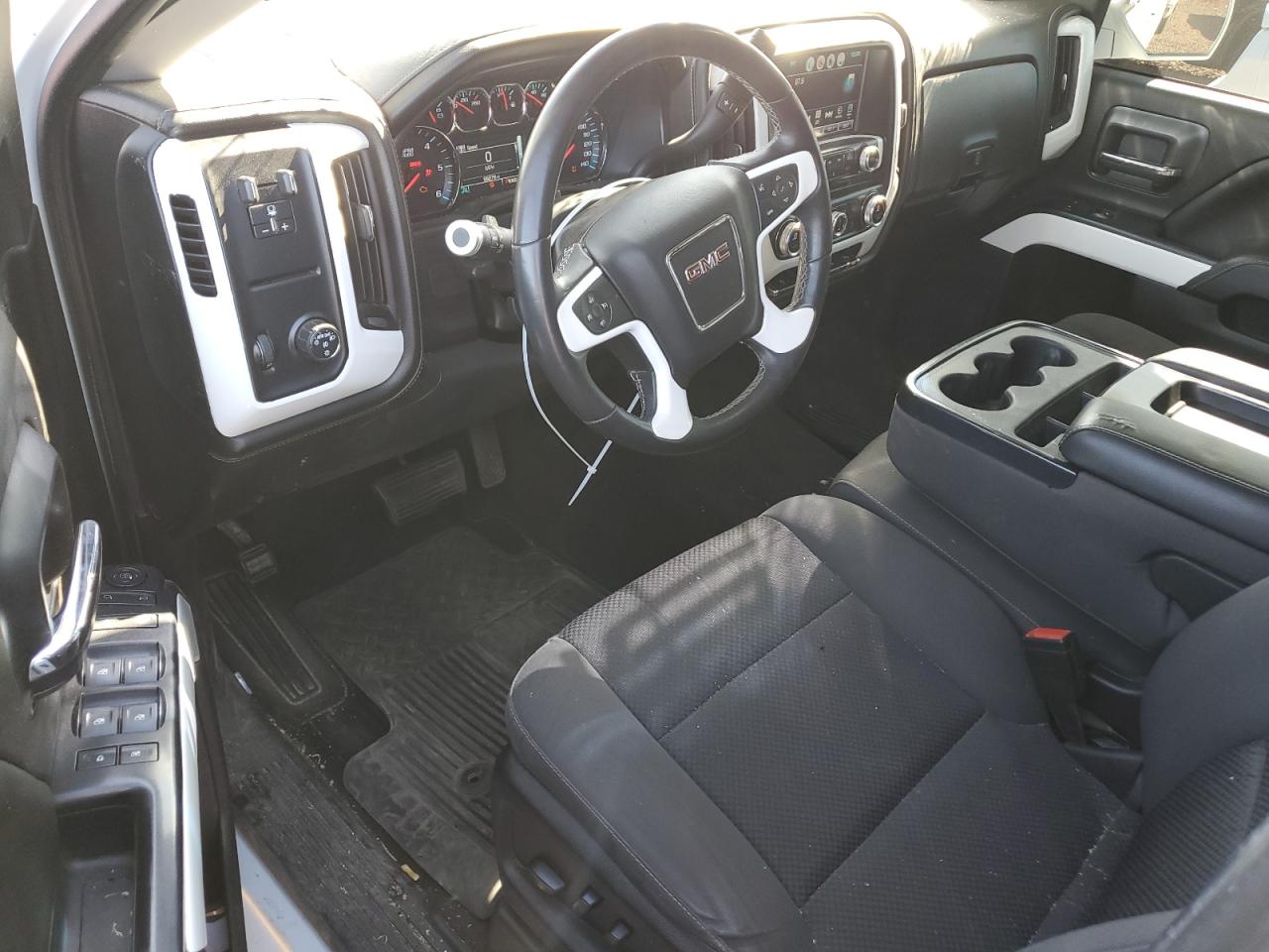 3GTP1MEC1JG202039 2018 GMC Sierra C1500 Sle