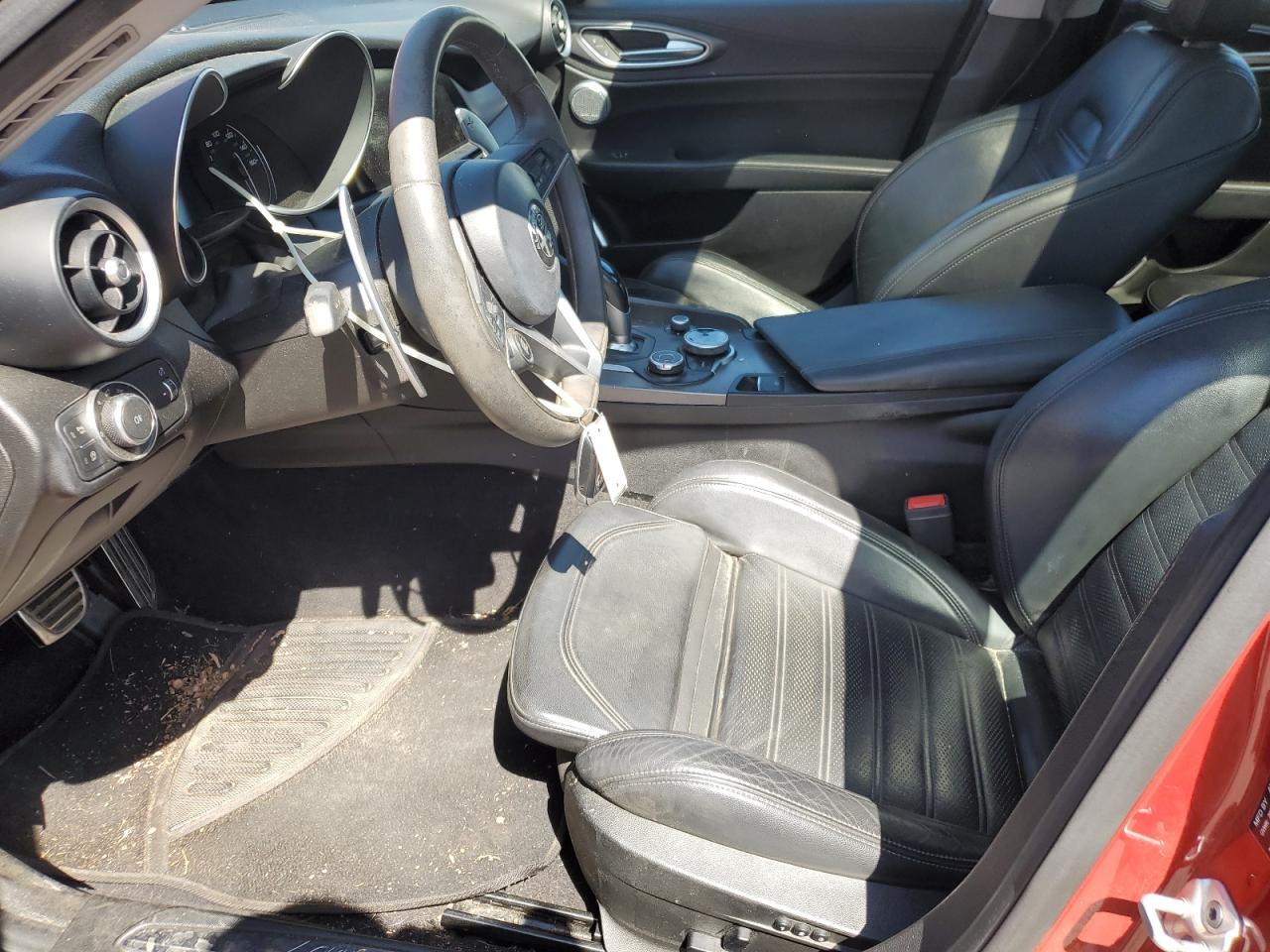 ZARFAECN8H7534741 2017 Alfa Romeo Giulia Ti