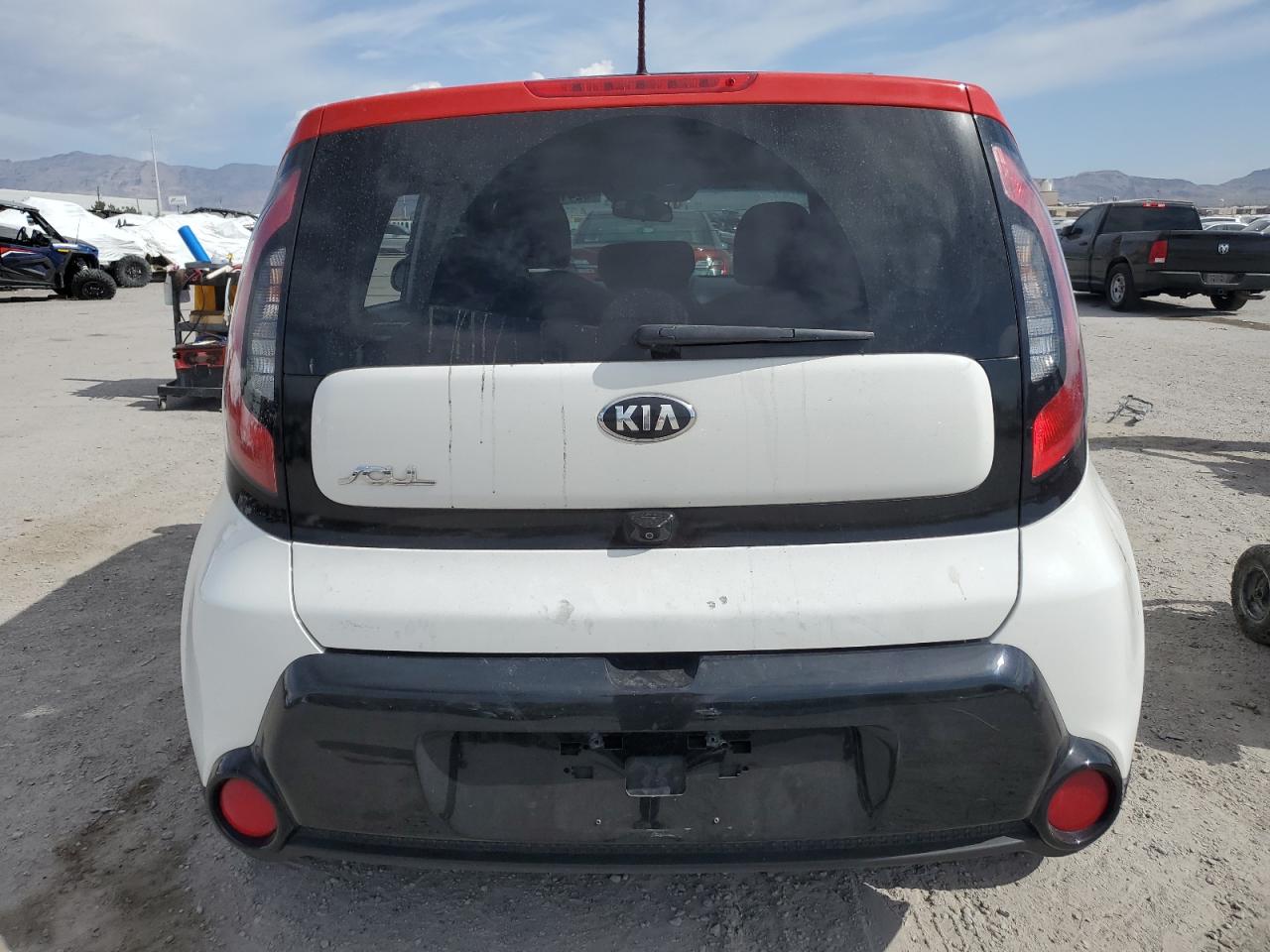 KNDJP3A56G7302616 2016 Kia Soul +