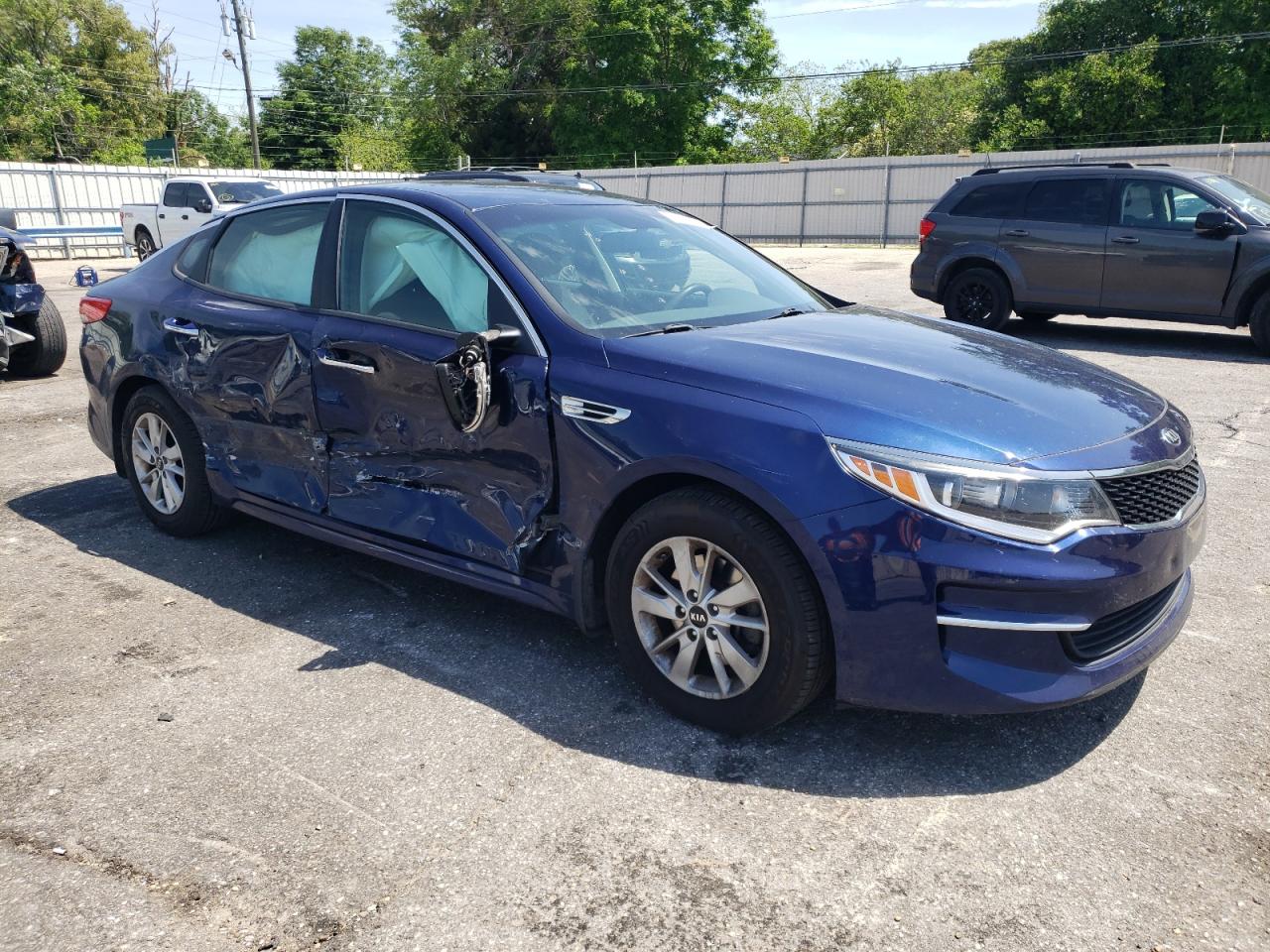 5XXGT4L32JG202356 2018 Kia Optima Lx